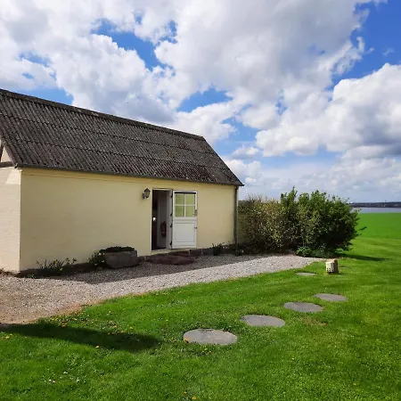 בית נופש Nord Pa Rodkaergard קרטמינדה