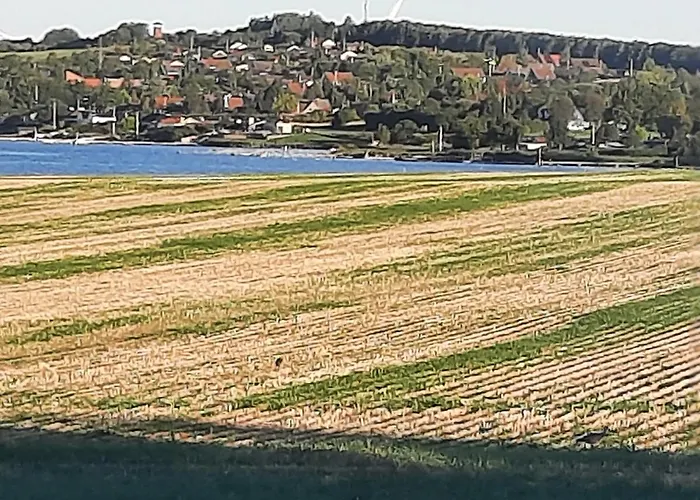 Nord Pa Rodkaergard *